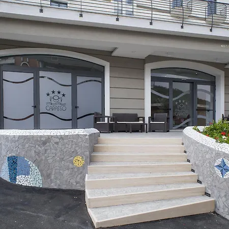 Terme Capasso فندق كونتورسي