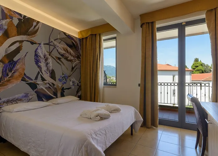 Terme Capasso 쿤투르시